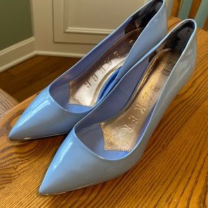 Worn once. 8.5 Wishrr Ted Baker London heels. Periwinkle.